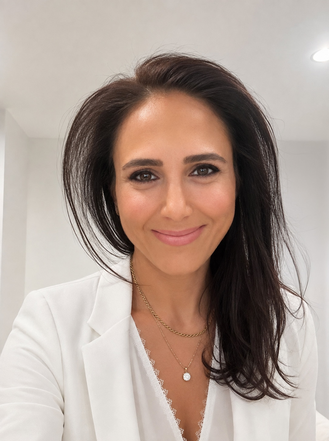 Portrait of Navah Elyasian